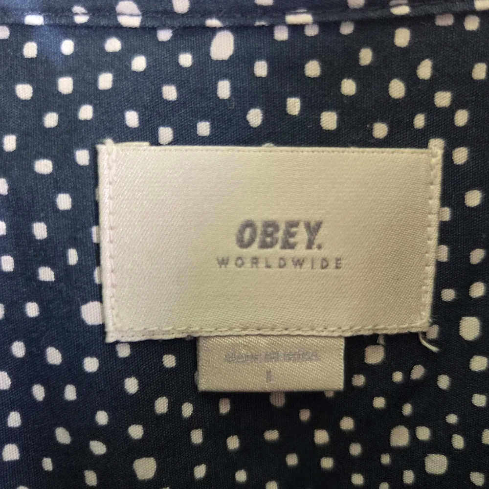 OBEY Navy Blue Polka Dot Short Sleeve Button Up Shirt Mens Large - Picture 10 of 11
